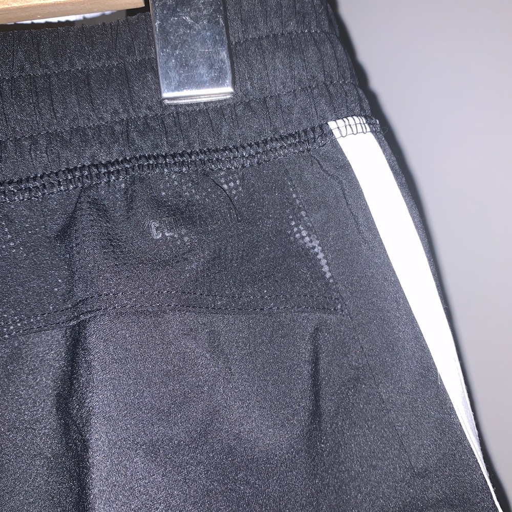 SOLD💫 Adidas climalite shorts🤍 - Picture 5 of 8